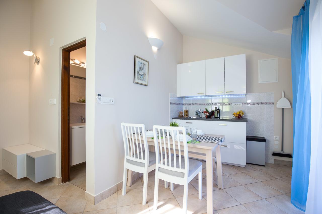 Apartments Tamaris Чизичі Екстер'єр фото