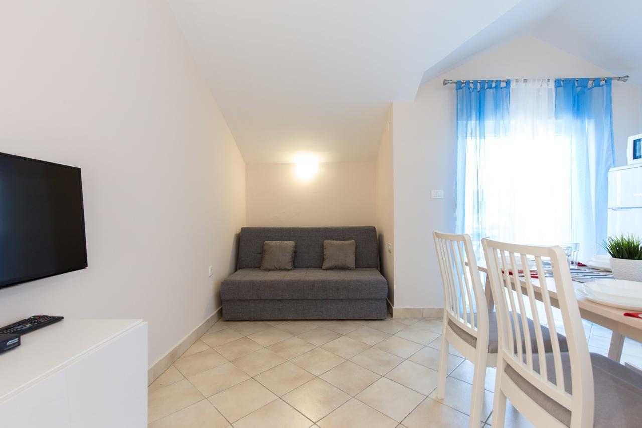 Apartments Tamaris Чизичі Екстер'єр фото