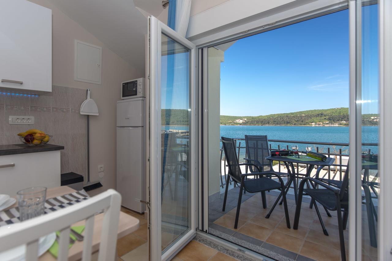 Apartments Tamaris Чизичі Екстер'єр фото