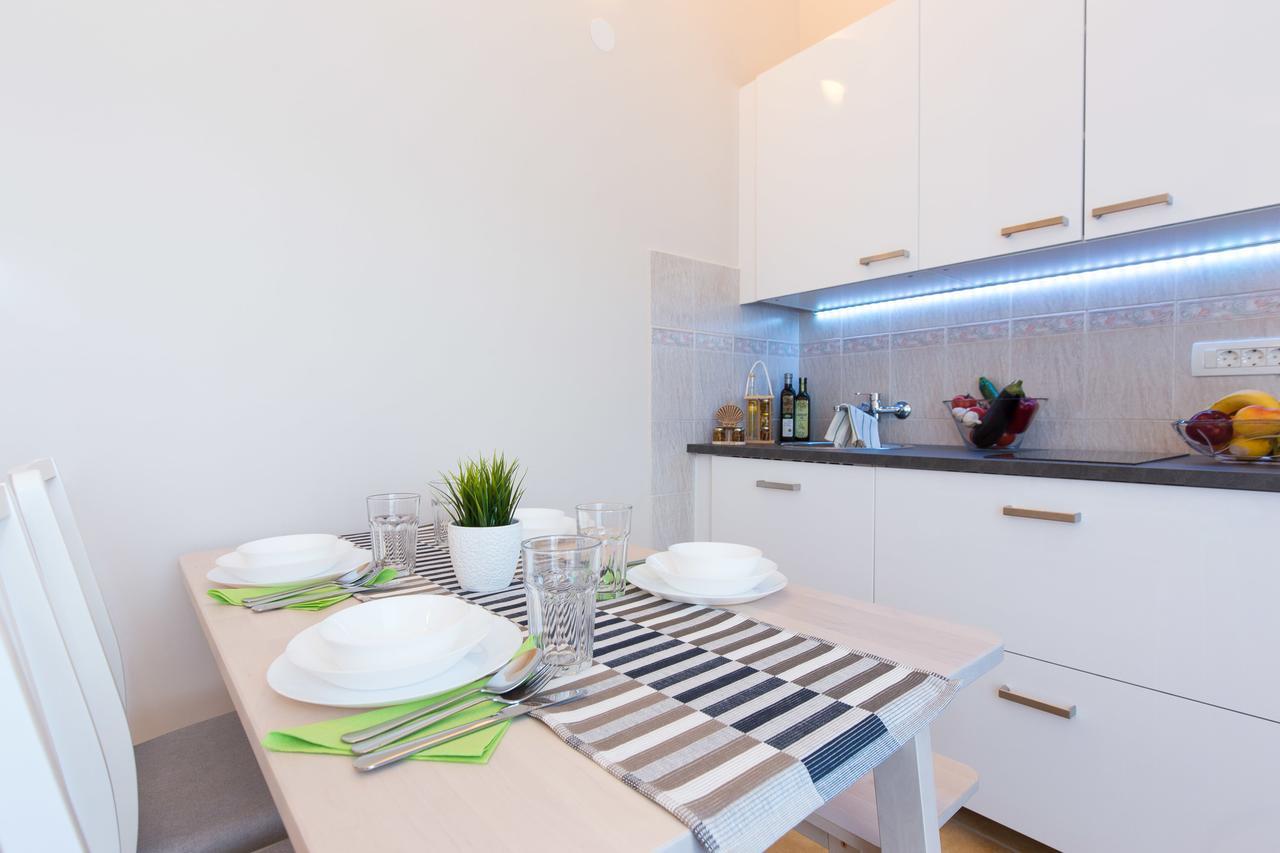 Apartments Tamaris Чизичі Екстер'єр фото