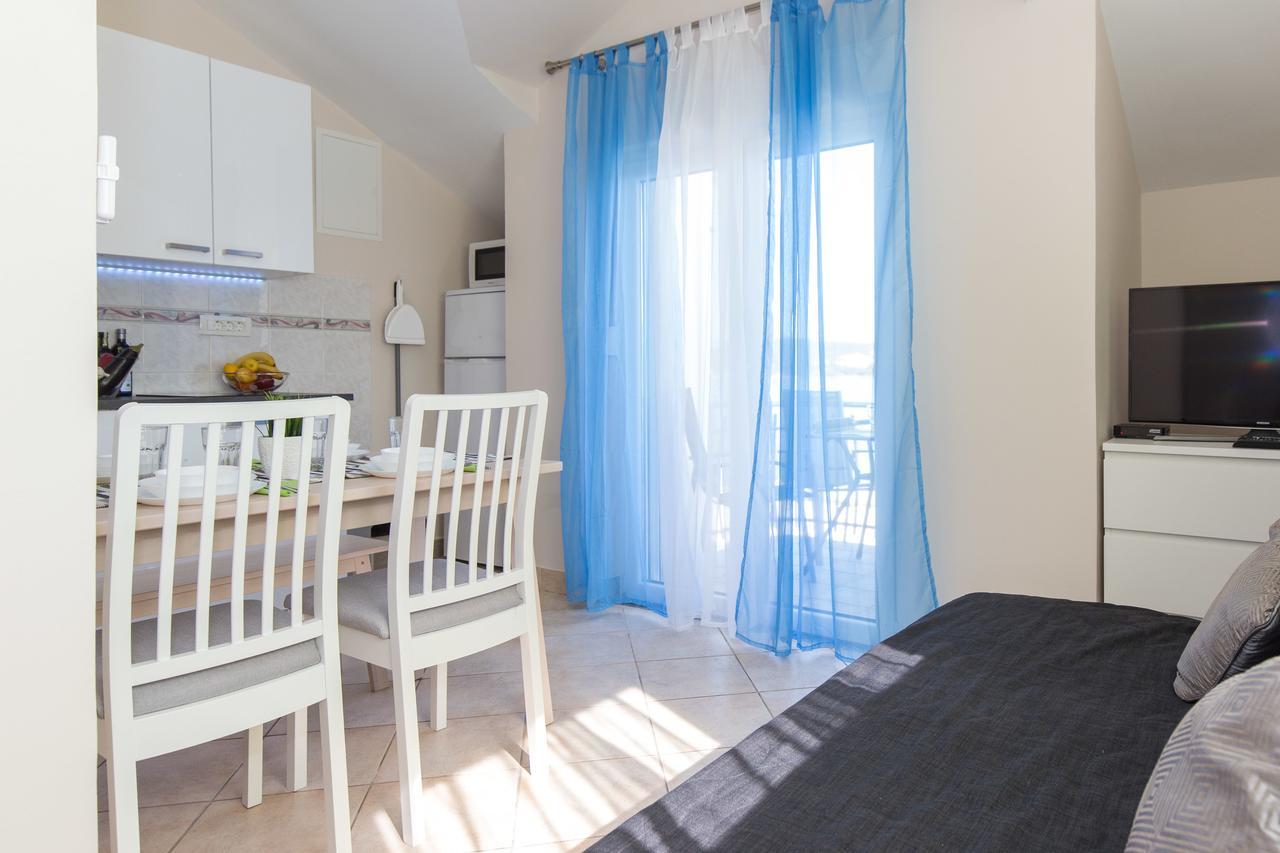 Apartments Tamaris Чизичі Екстер'єр фото